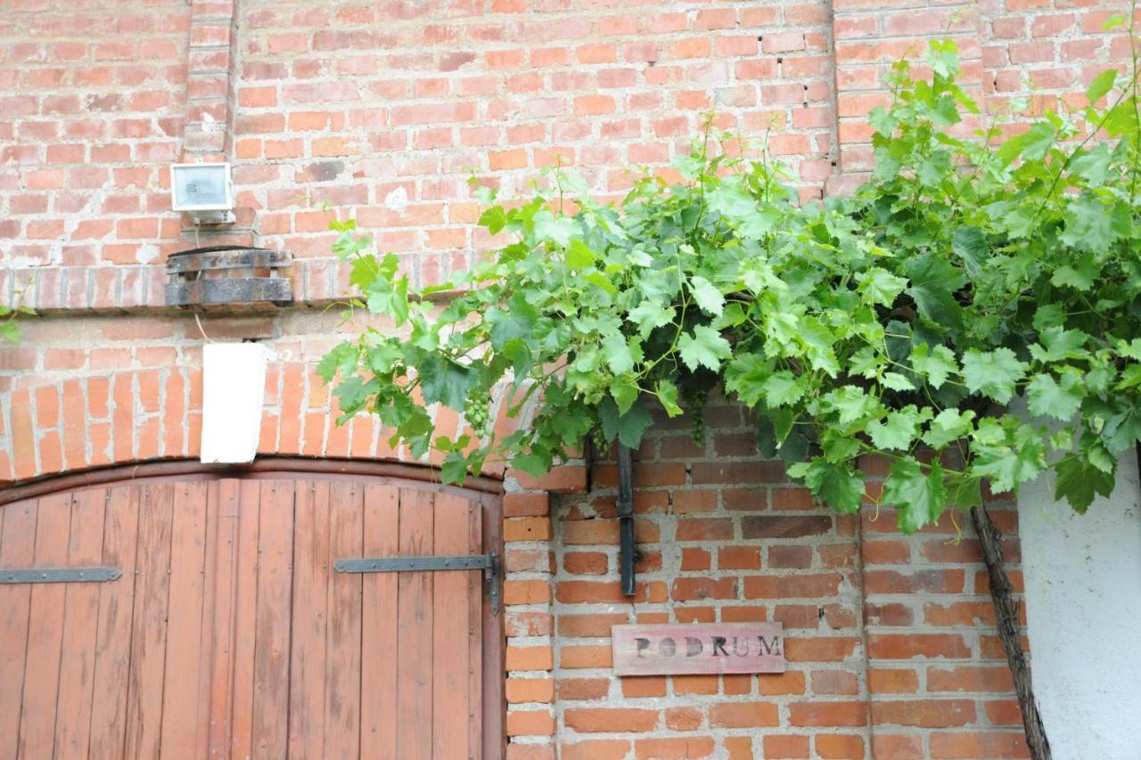 Wellness B&B Winery Sontacchi Kutjevo Ngoại thất bức ảnh