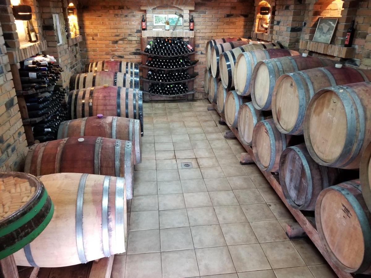Wellness B&B Winery Sontacchi Kutjevo Ngoại thất bức ảnh